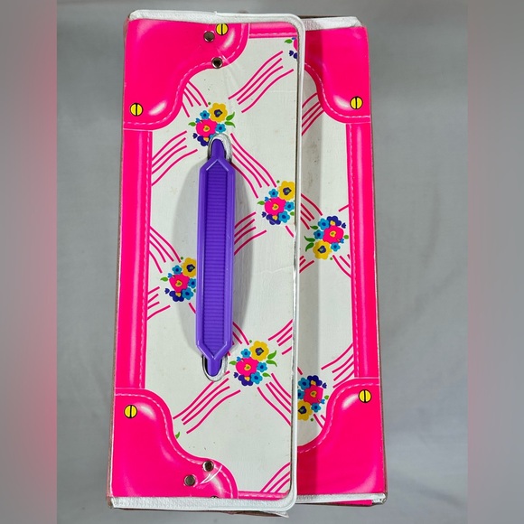 Vintage Mattel, Inc. 1996 Barbie Case, Storage Carry for Dolls And Clothing - Picture 3 of 14